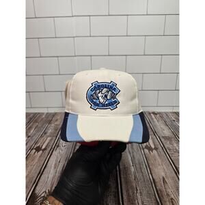 Twins Enterprise North Carolina Tarheels Vintage Plain Logo Adjustable Snapback